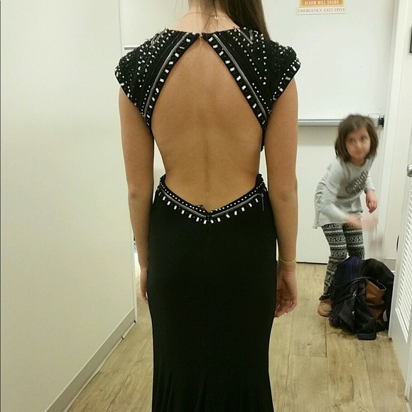Prom dress - Picture 2 of 2